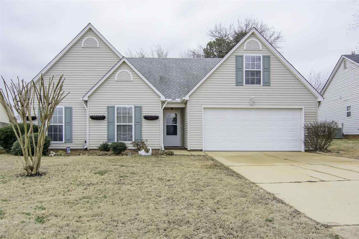 308 E Pheasant Hill Drive