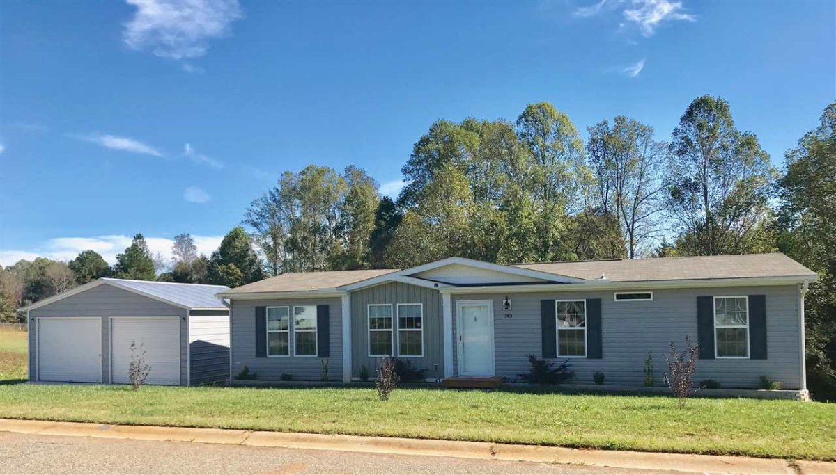 743 E Fleming Farm Drive