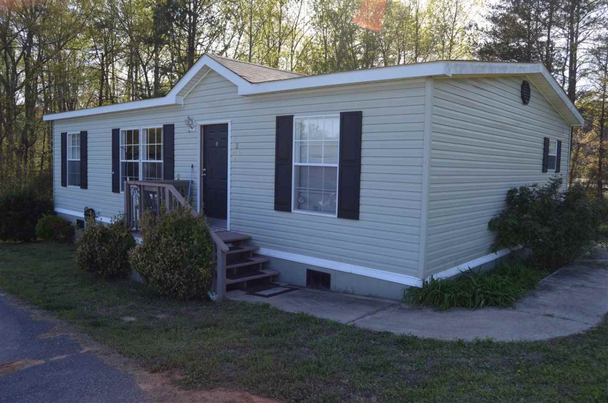 820 W Fleming Farm Dr.