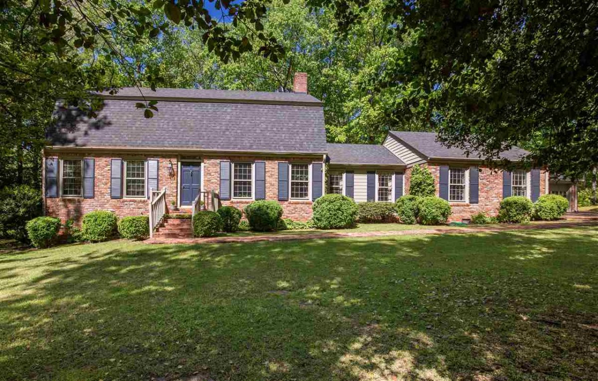 492 Mockingbird Lane