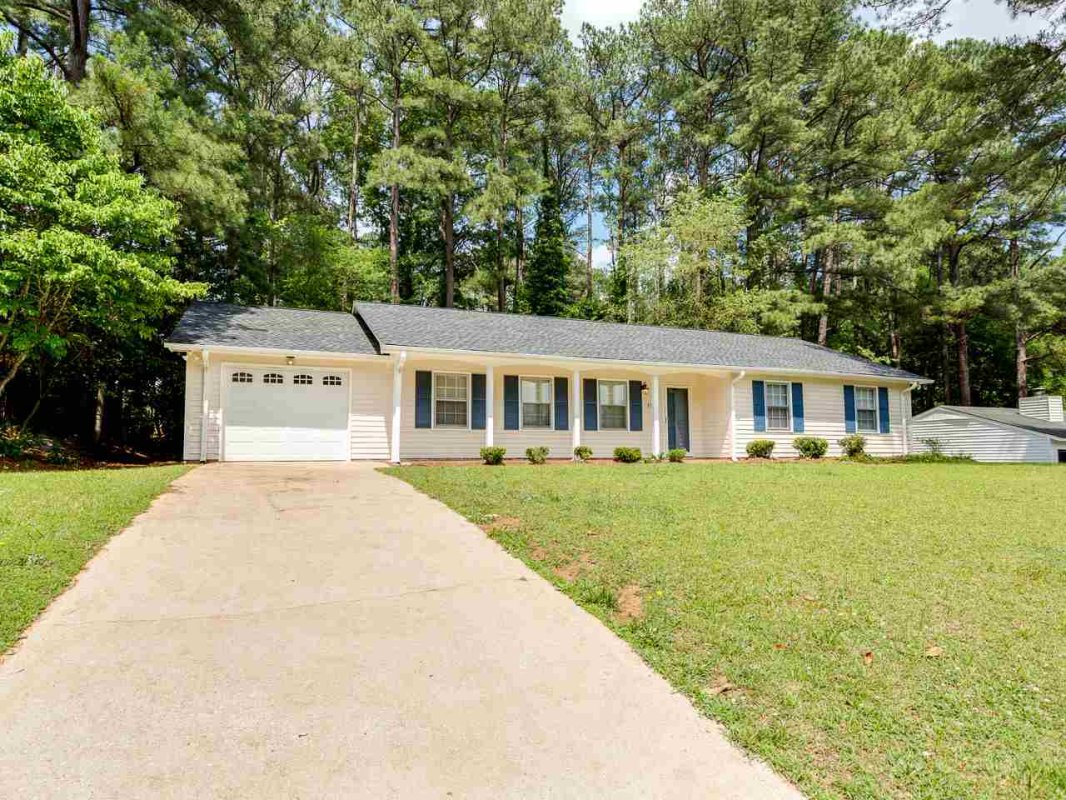 214 Aberdeen Lane