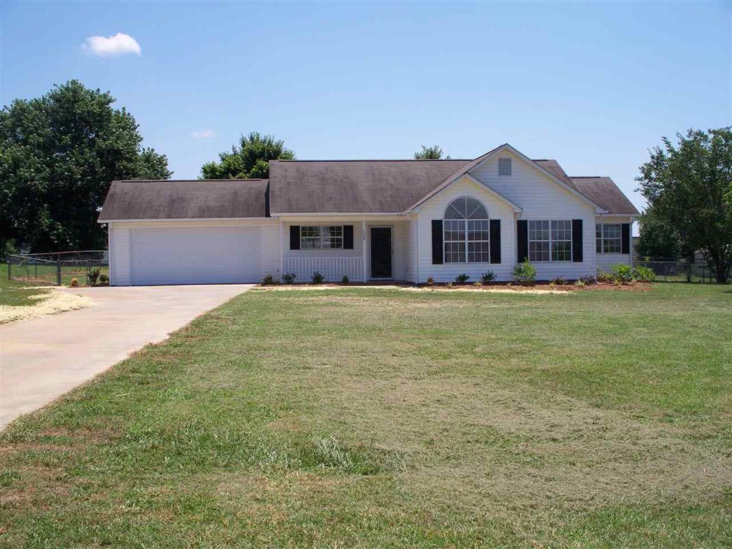 129 Highland Ridge Trail