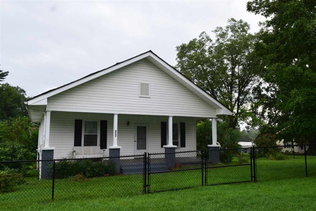 135 Cunningham Street