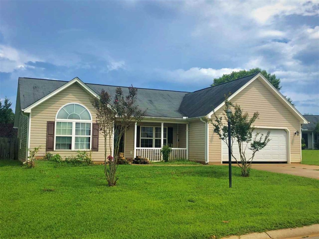 311 Sea Breeze Way