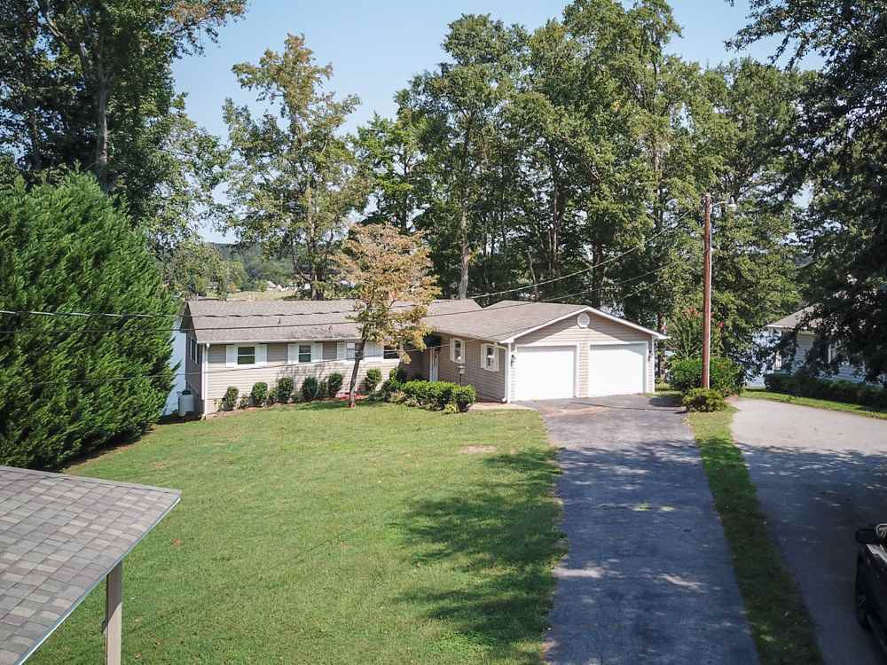 398 Crow Road