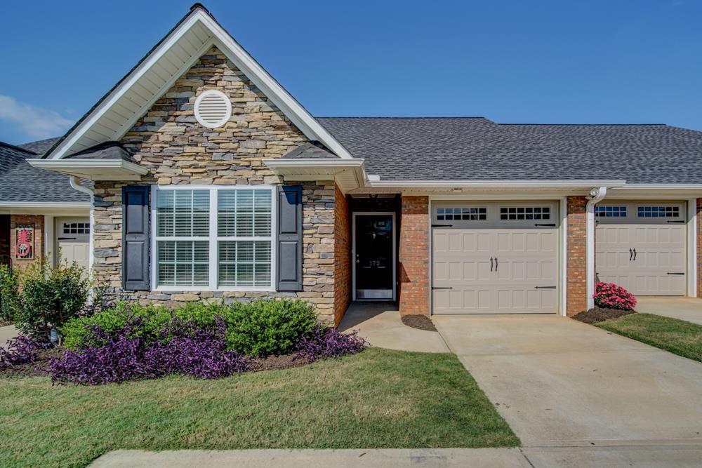 172 Middleton Park Ln.