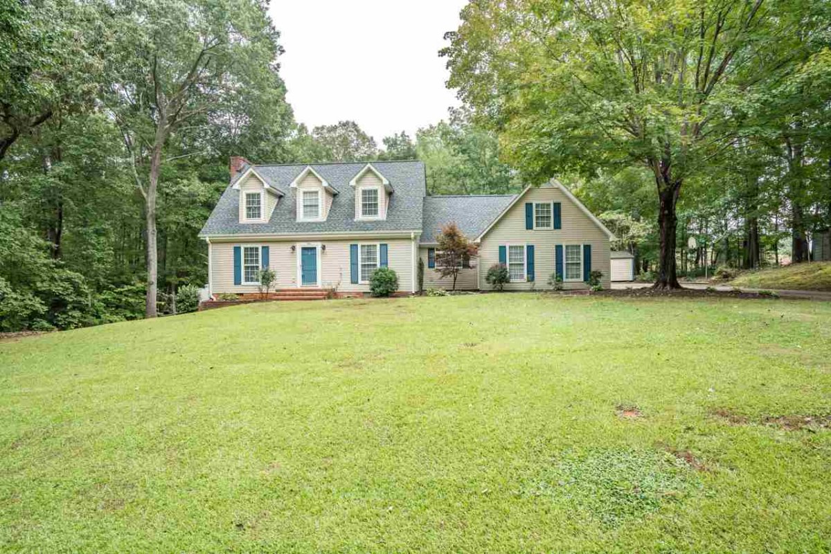 516 Cambridge Drive