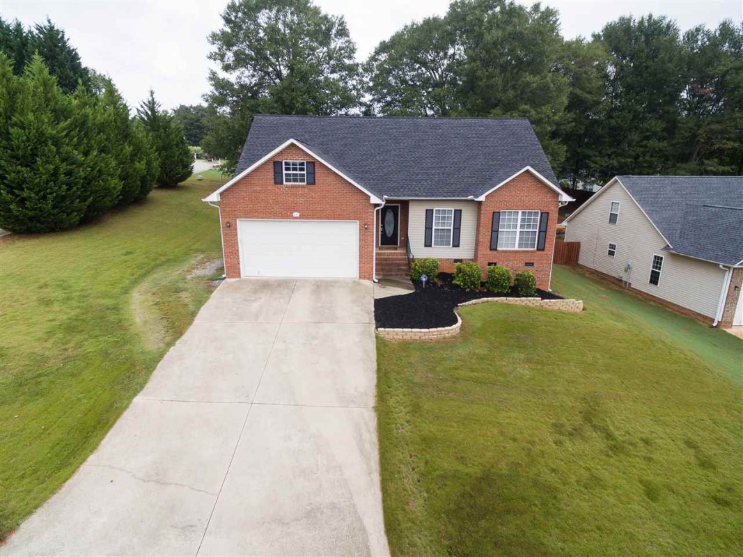 251 Lynhaven Drive