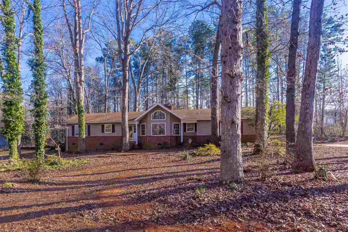103 Clark Hill Dr