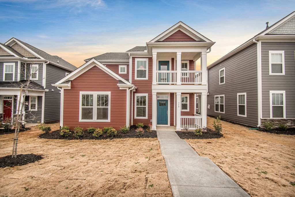 719 Rose Penny Lane