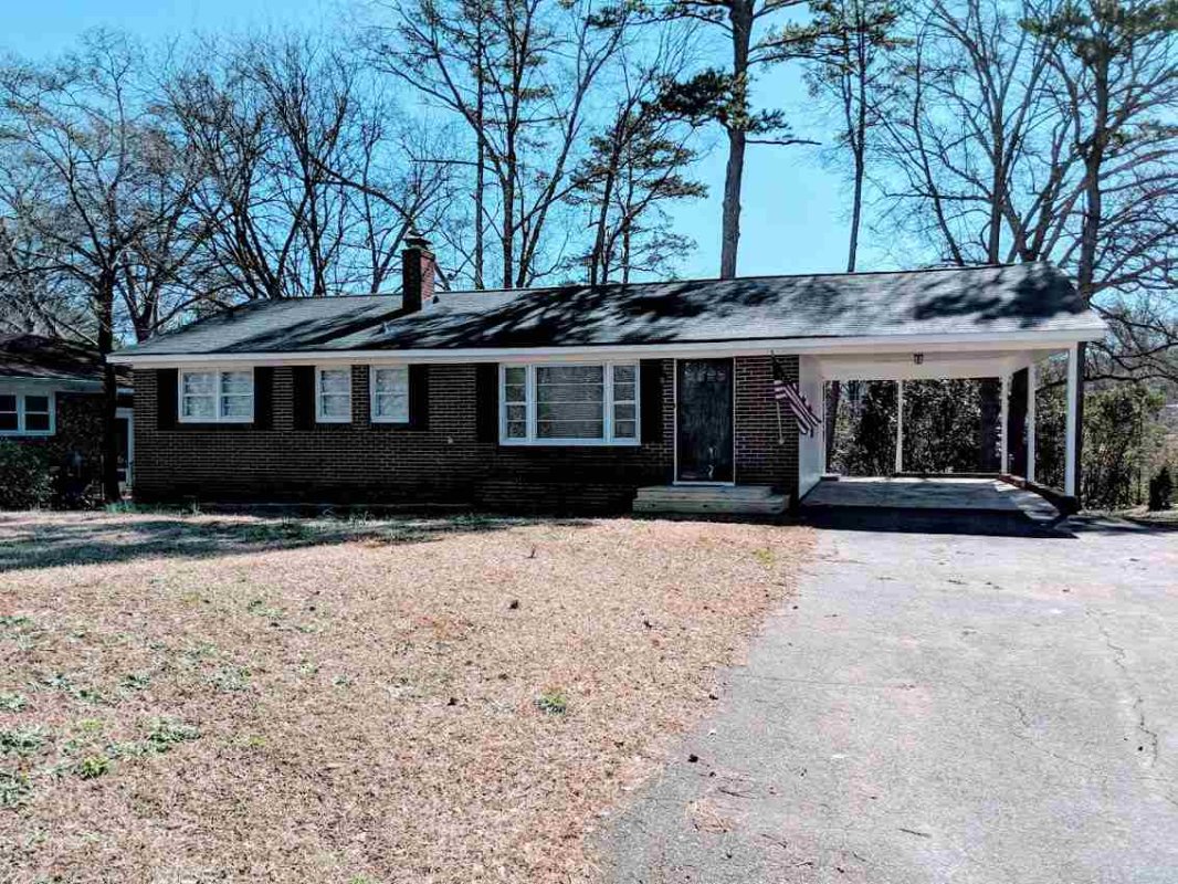 746 Greenhill Road
