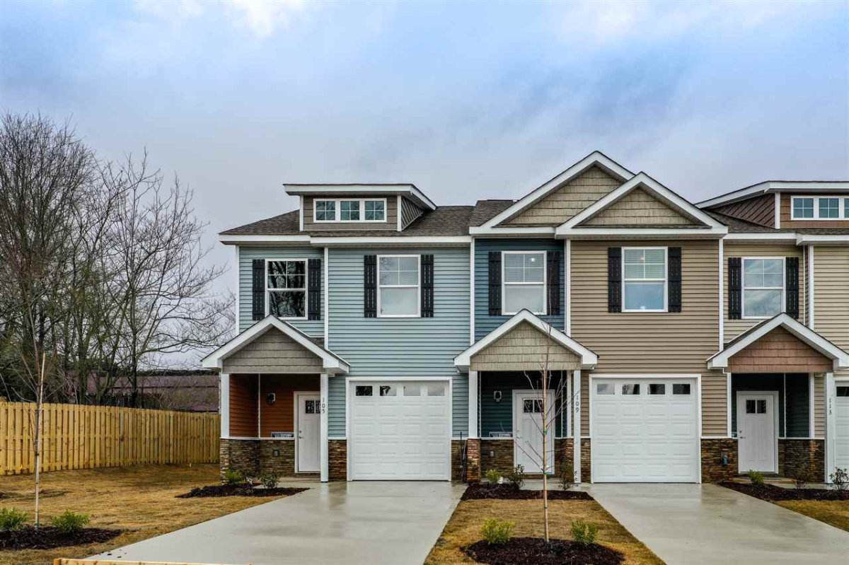 109 Valley Creek Drive