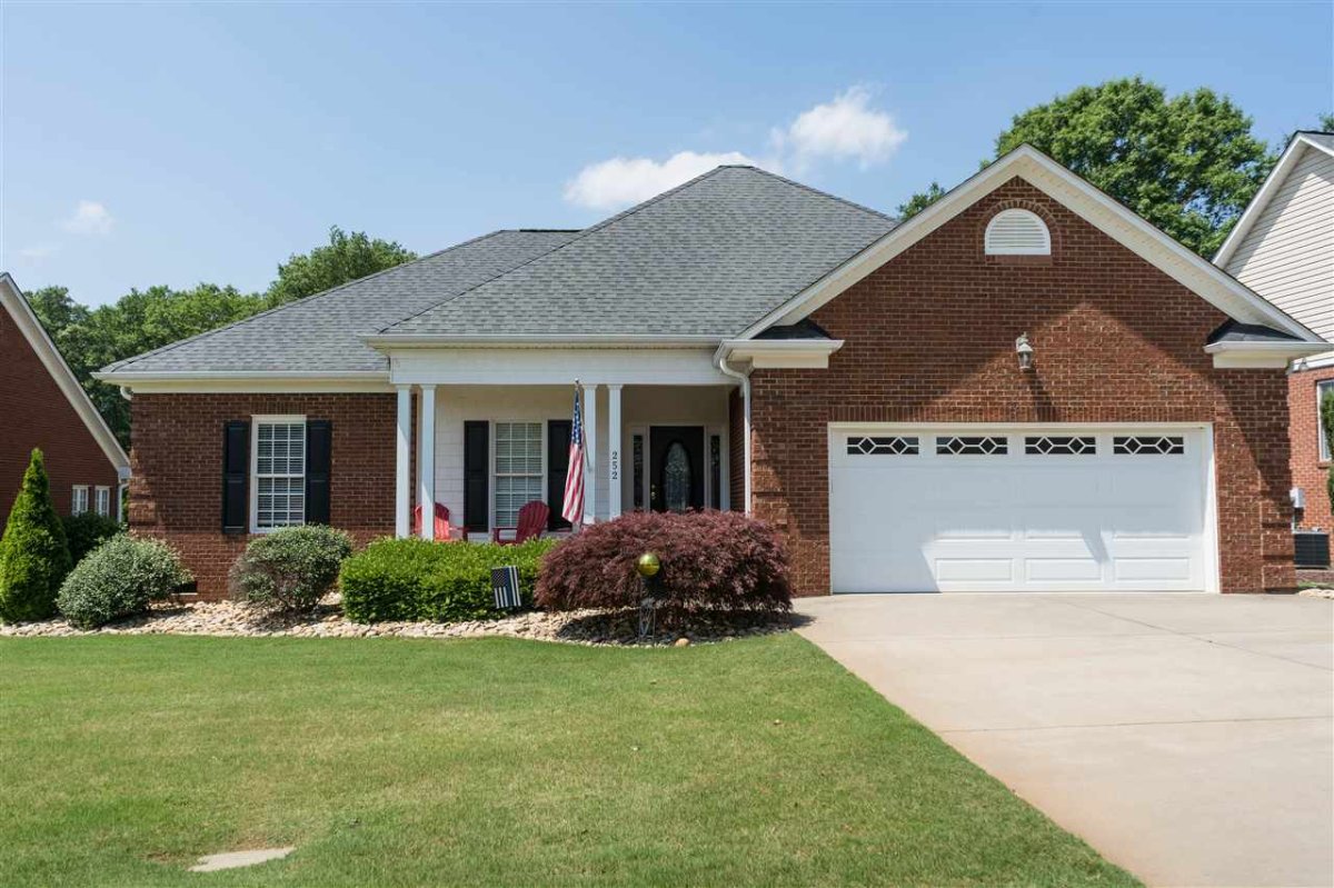 252 Apple Branch Lane