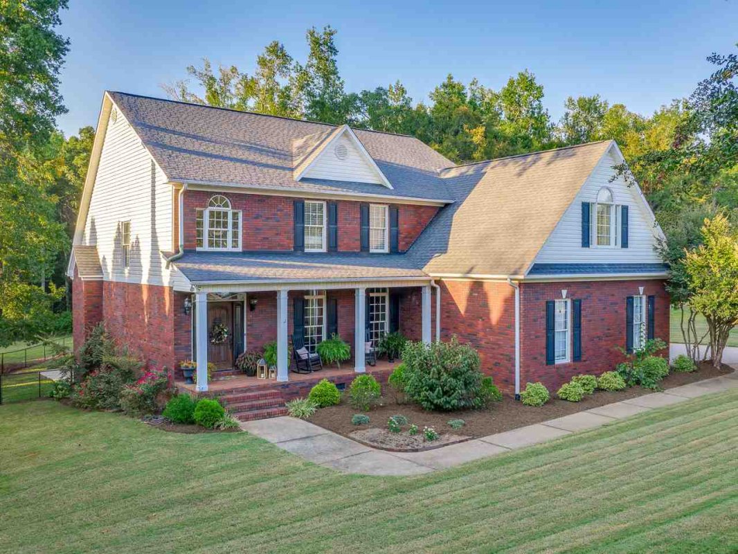 547 Moores Crossing