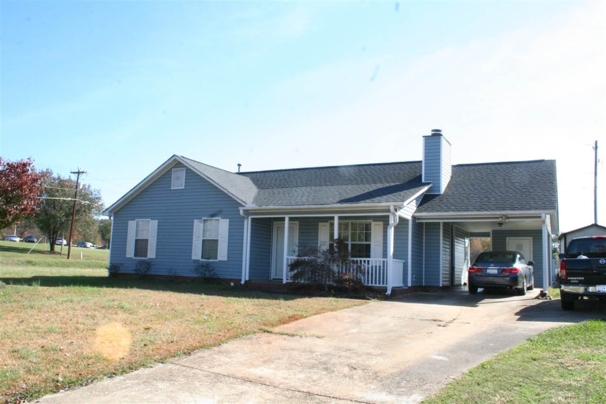301 Foxborough Road