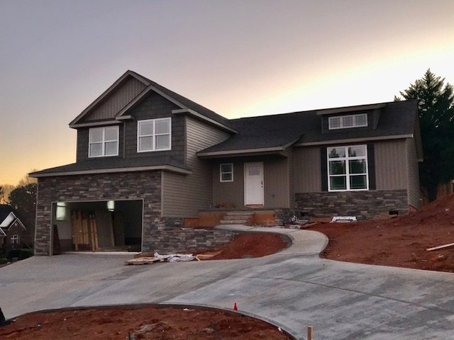 405 Cane Bluff Cove