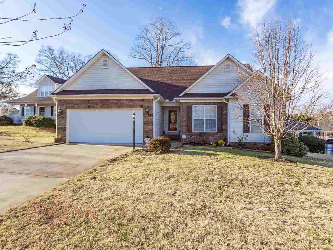 767 Running Creek Ln
