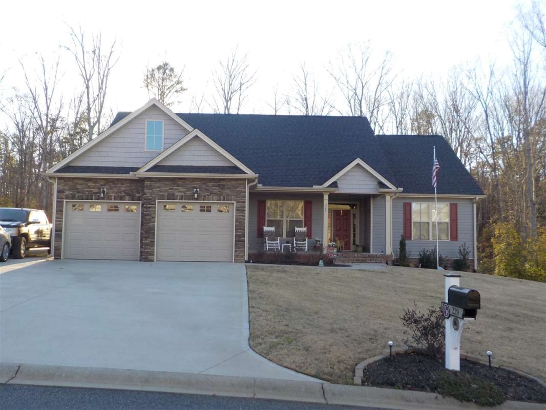 229 Glendower Lane