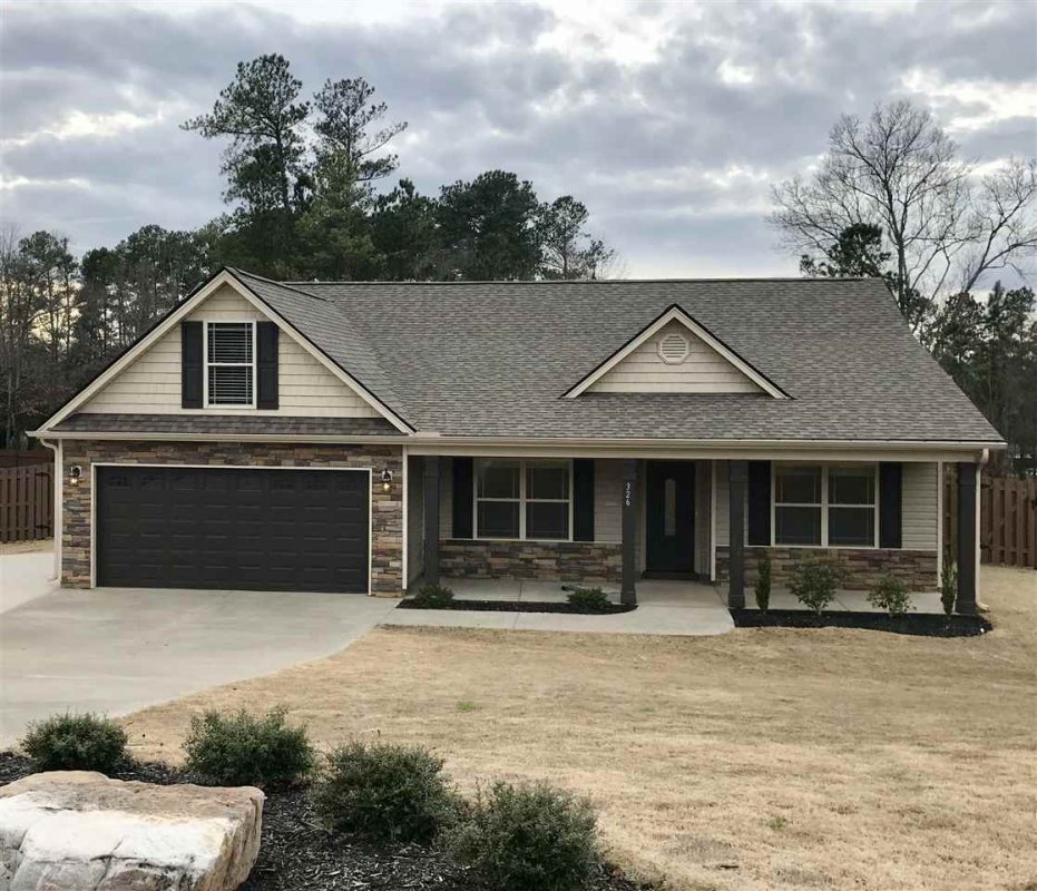 326 Hallie Olivia Dr