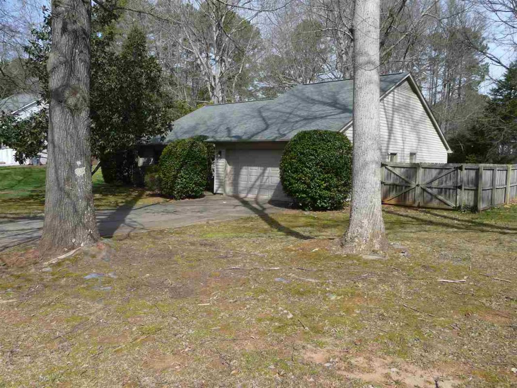 179 Wellesley Drive