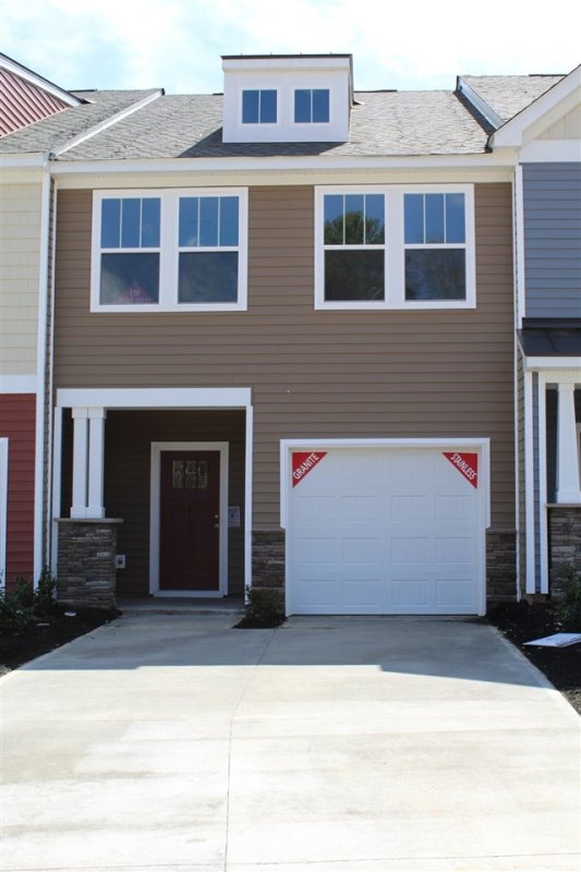 110 Lerner Ct