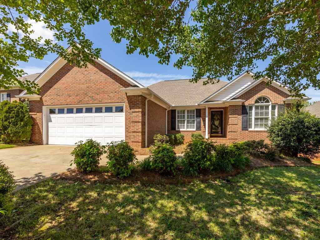117 Hidden Ridge Dr