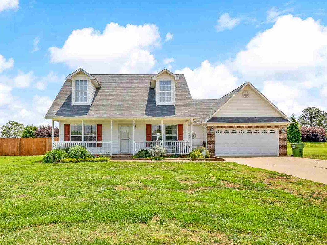 220 Metcalf Court