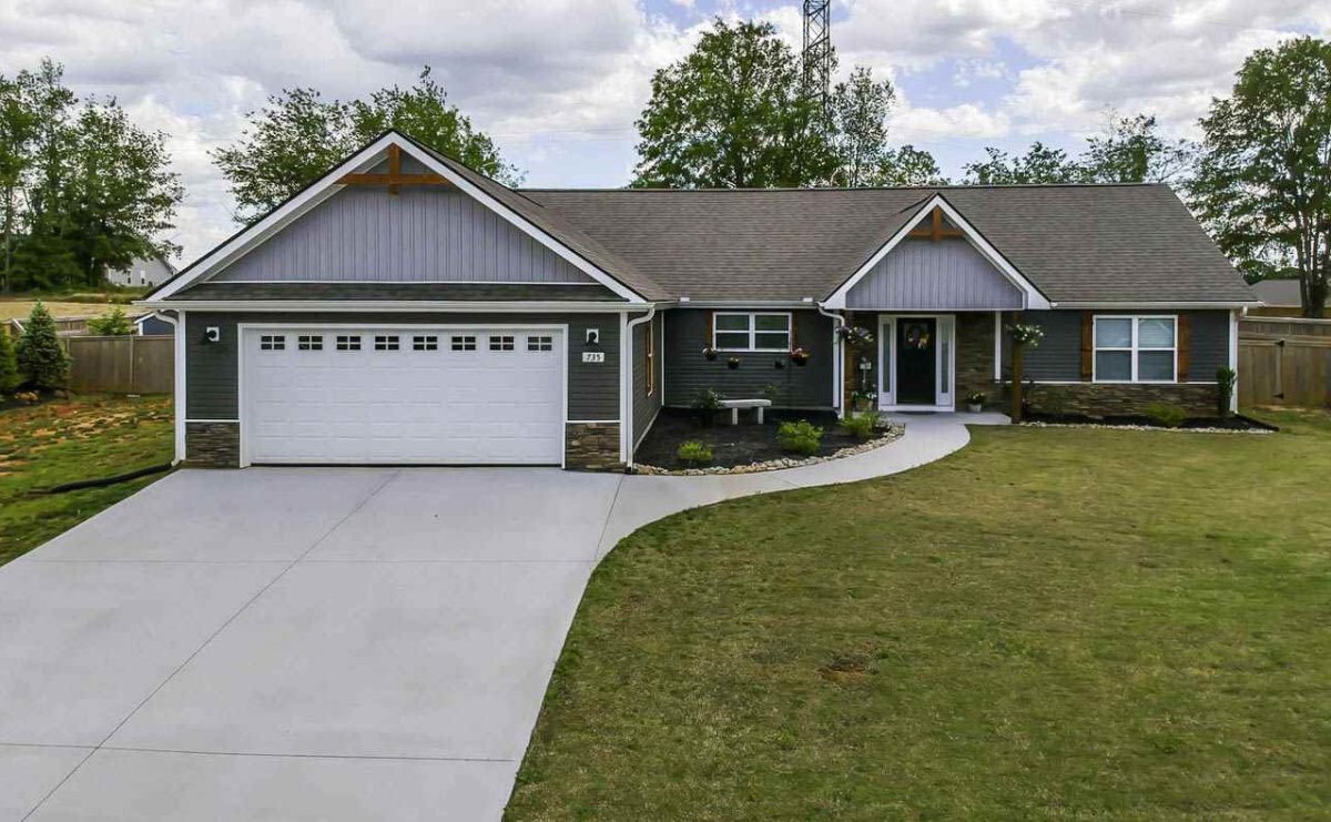 735 Baldwin Orchard Drive