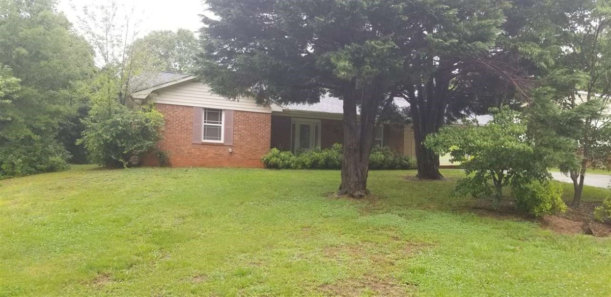 118 Willowood Drive