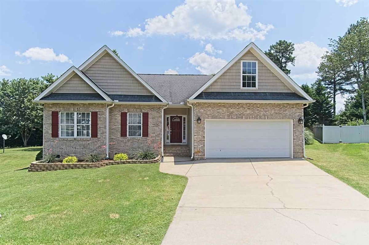 321 Bradberry Way