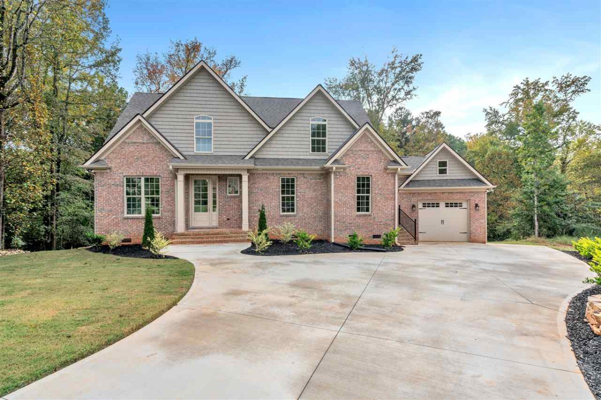 361 S Griffin Mill Court