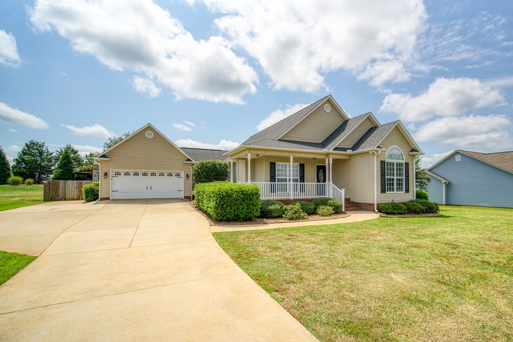 212 Metcalf Court