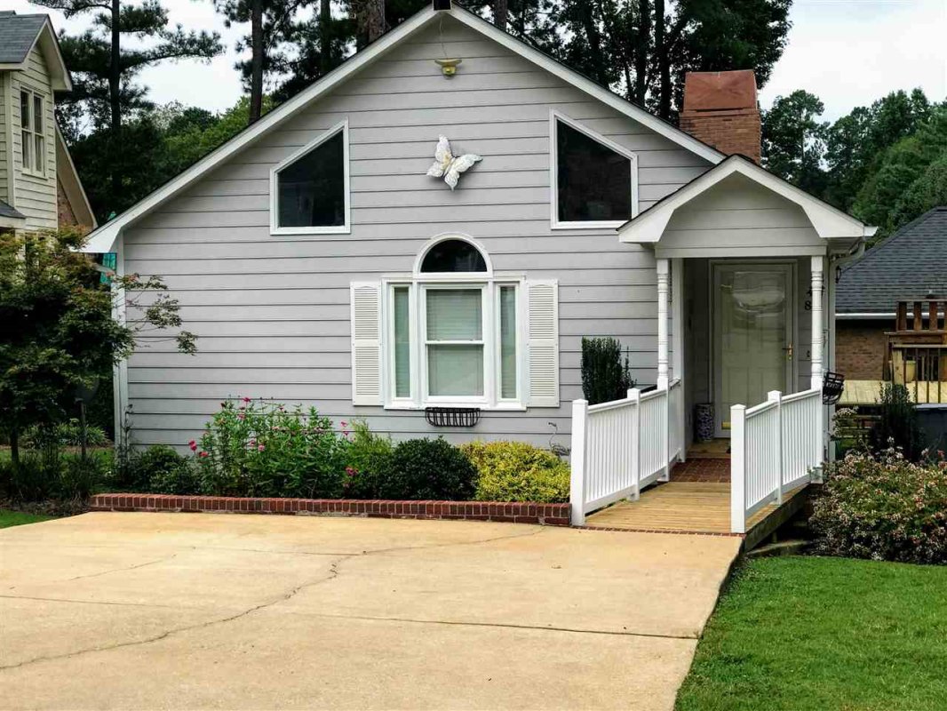 8 Twining Terrace
