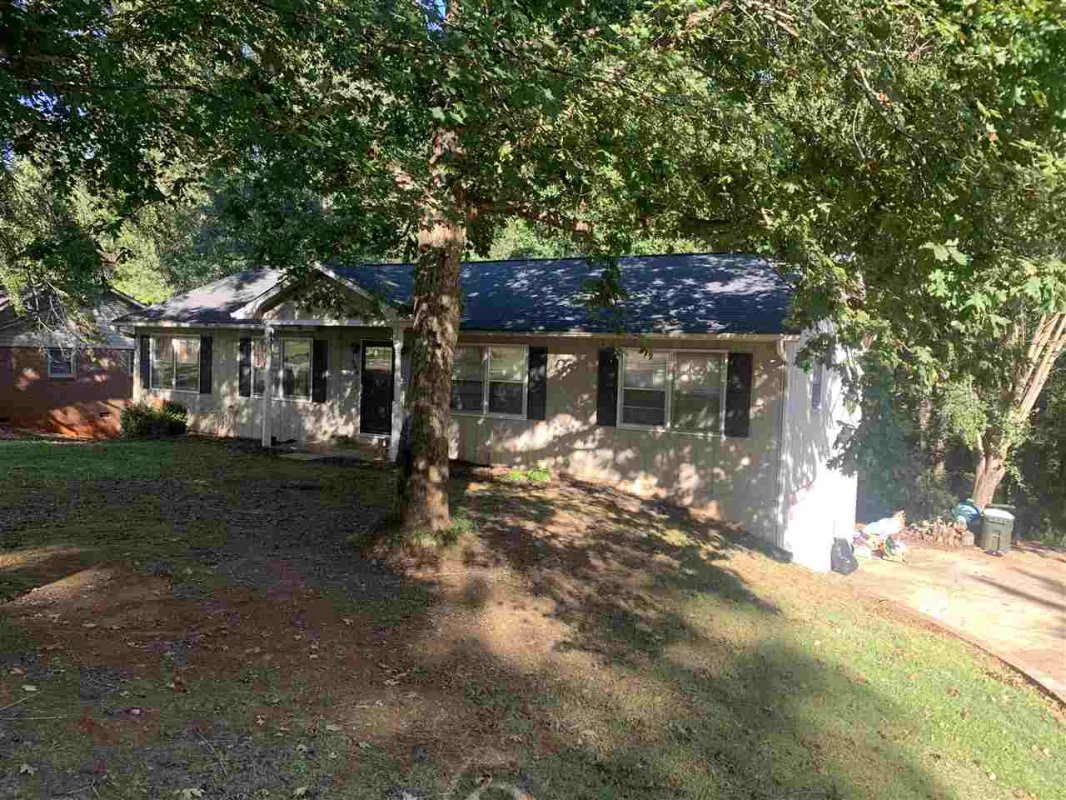 156 Coldstream Drive