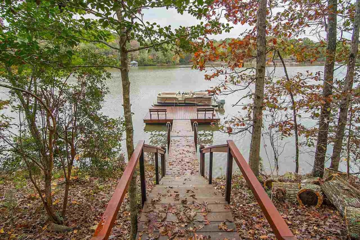 380 Country Oak Road