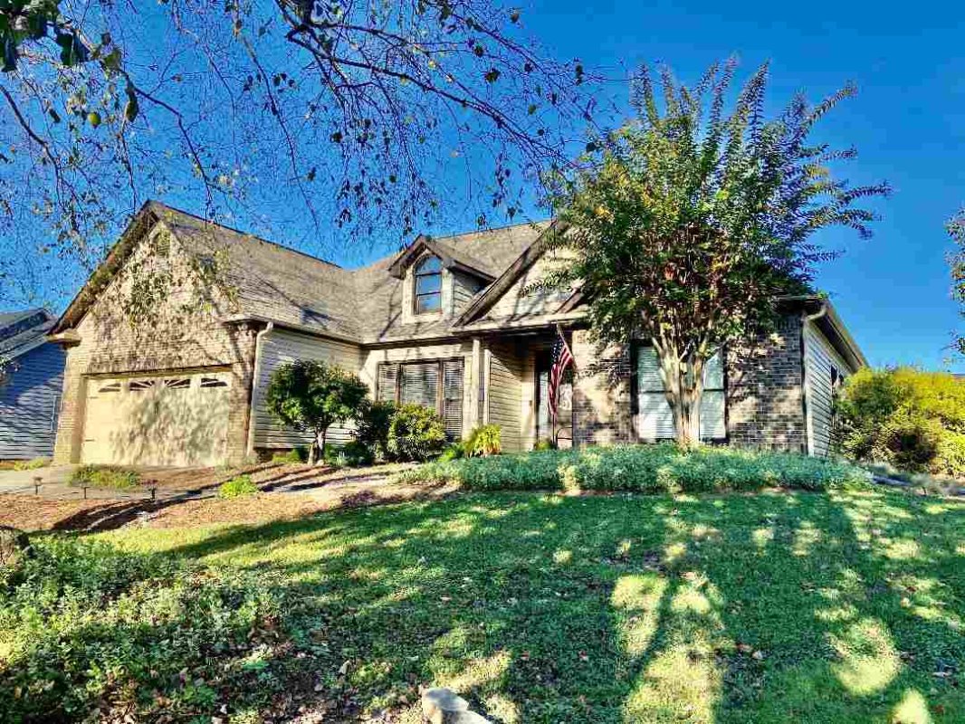 221 Georgetown Court