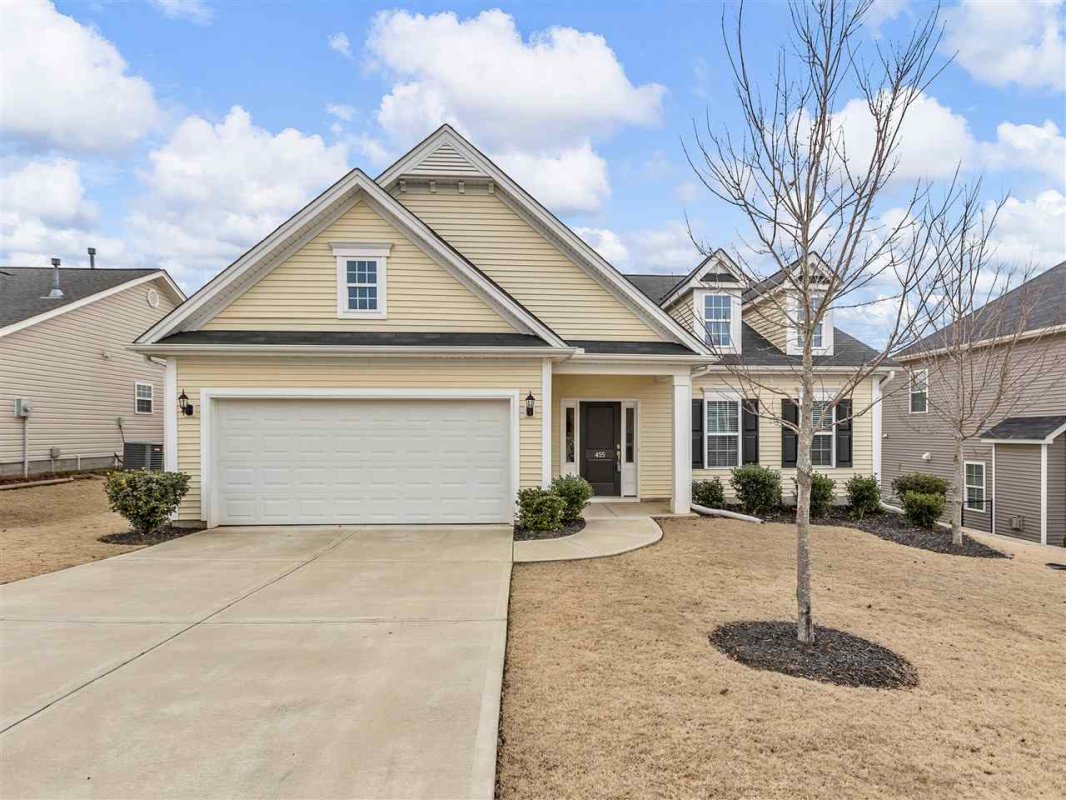 455 Lynnell Way