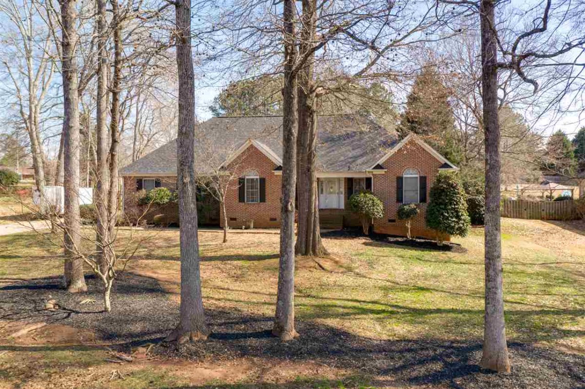 431 Moores Crossing