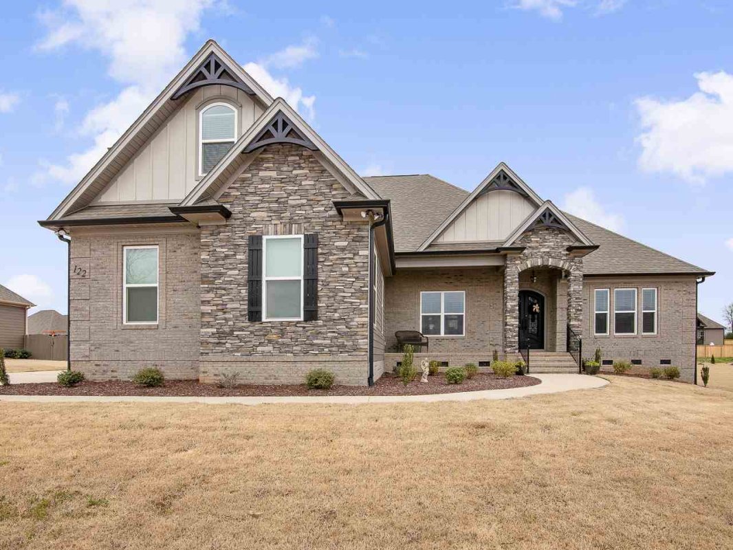 122 Monreve Dr