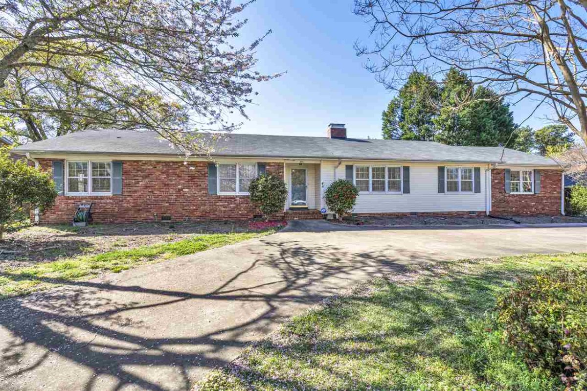 355 Fairlane Drive