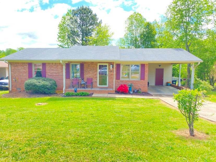 151 Glassy Drive