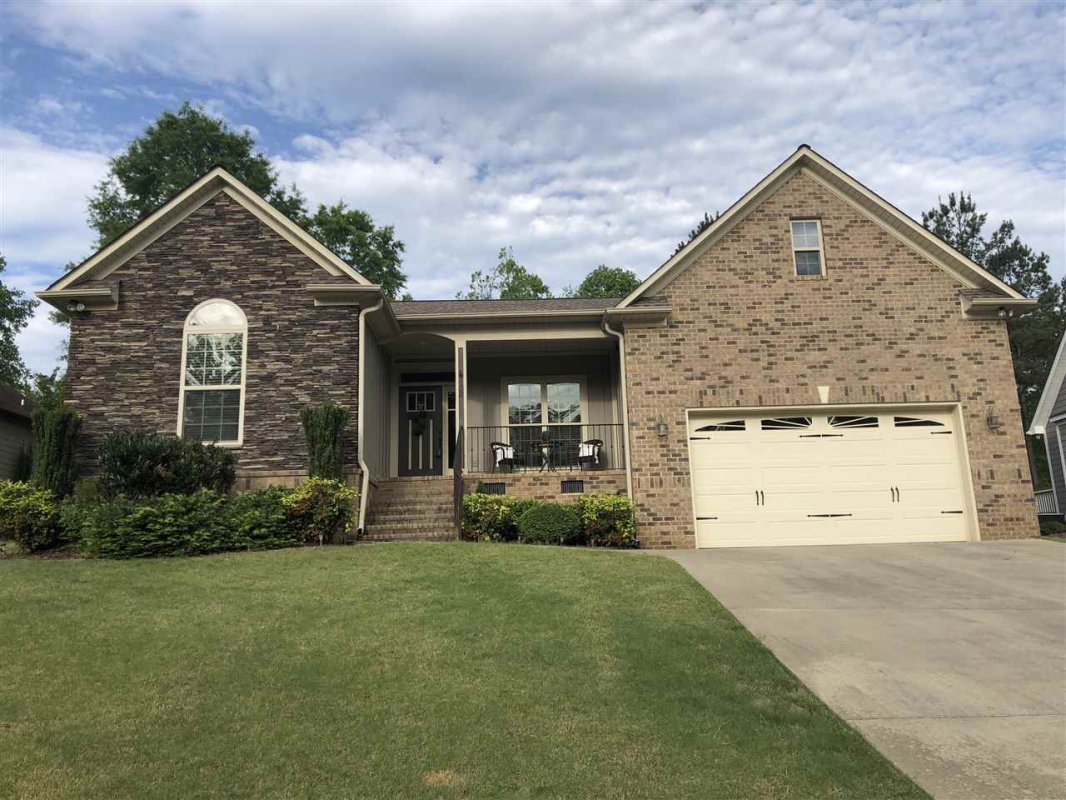 153 Woodland Avenue