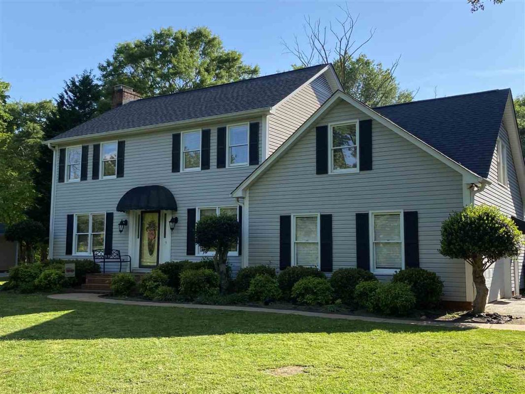 304 Woodgrove Trace