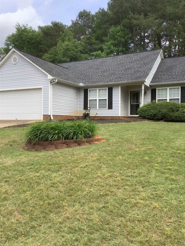 130 Riverrun Dr