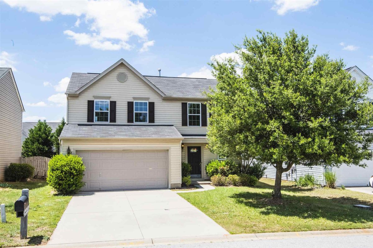 22 Pfeiffer Ct