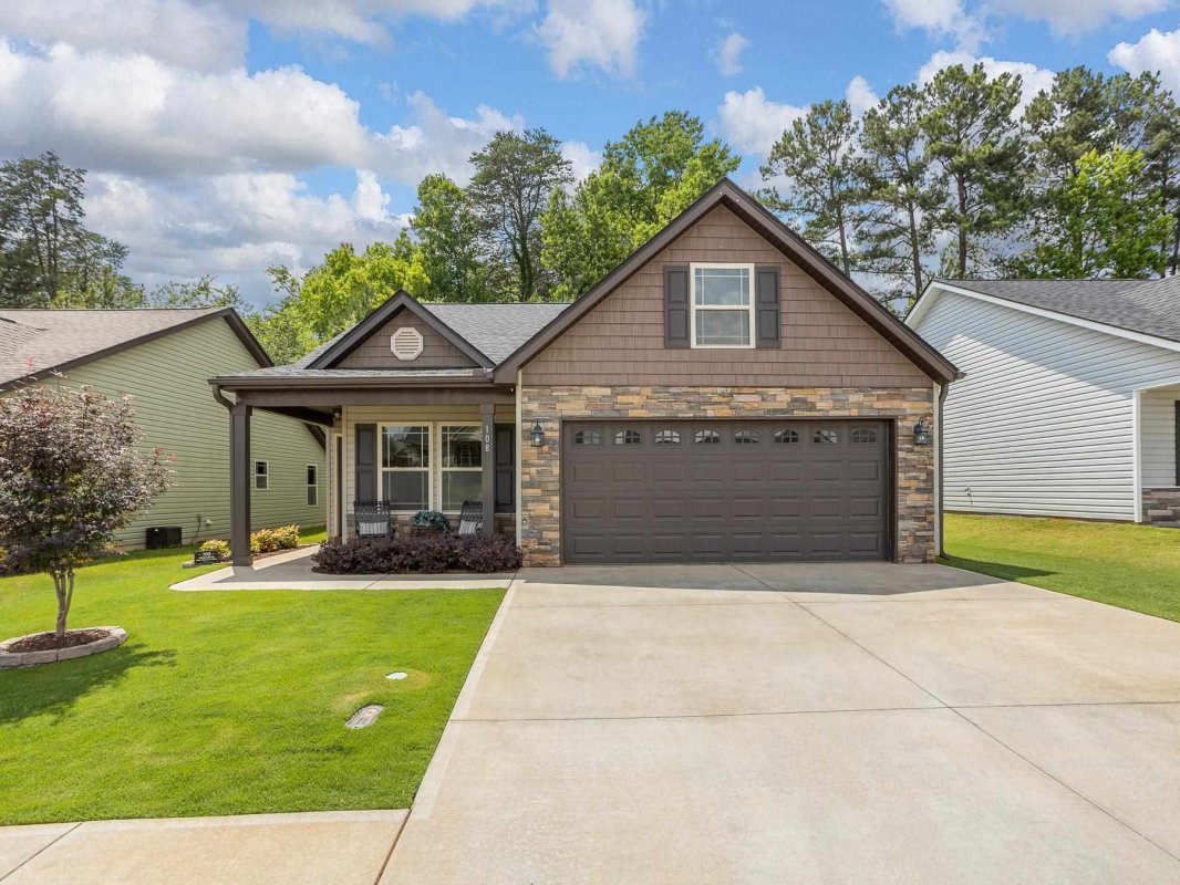 108 Highland Springs Loop
