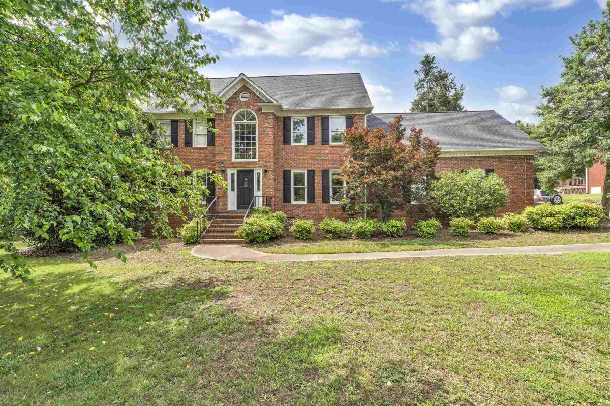 311 Clevedale Court