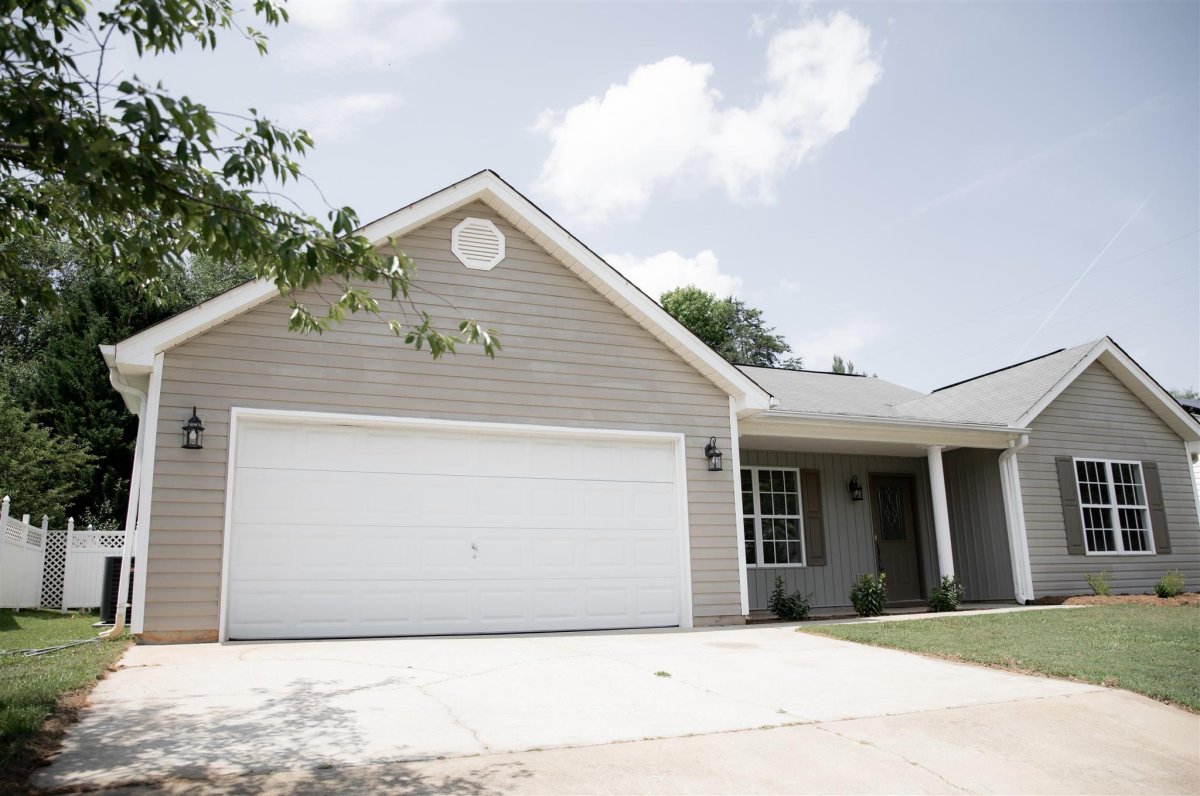 423 Pleasant Green Drive