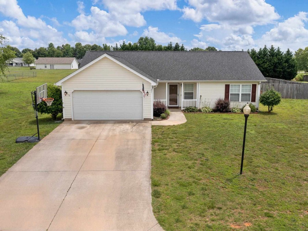 351 Sea Breeze Way