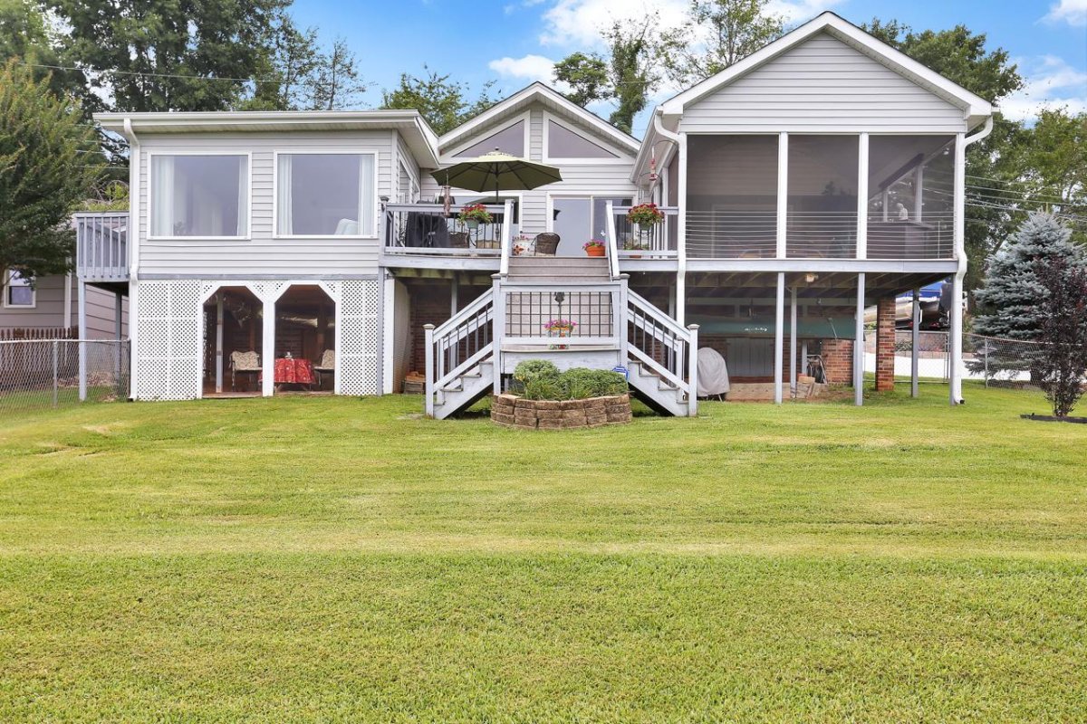 411 Lyman Lake Road